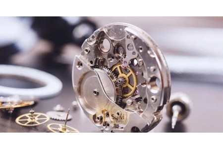 Mikor érdemes mechanikus helyett kvarc vagy okosórát választani?